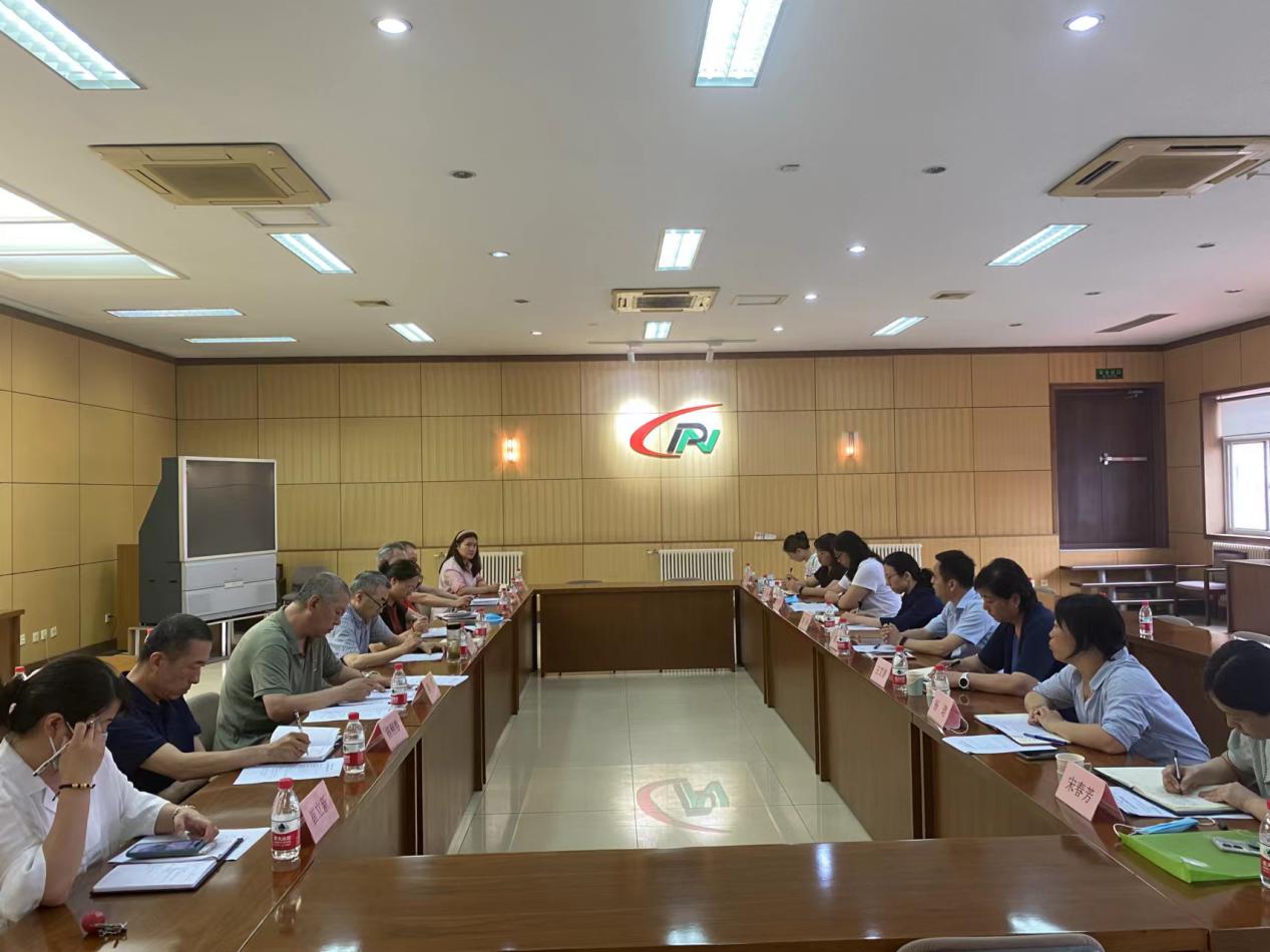 赴人口报社简讯照片-1